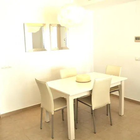 Apartment Suenos De Mar A8, 3 Dormitorios, Puerto Nautico, By Bookindenia Dénia